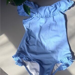 TBBC sz 6 Ruffle Swimsuit